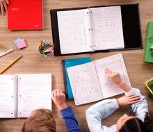 This free, innovative app from Five Star helps kids create digital flash cards, organize notes, and track assignments.