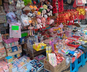 The tchotchkes and souvenirs along Brooklyn's Chinatown strip cater more to locals than tourists. Photo by the author
